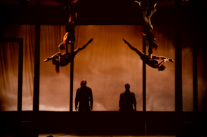 Cirque Le Roux au Théâtre Gilles-Vigneault